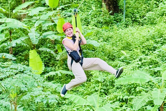 Chiang Mai 3 in 1 Zipline, Elephants and Sticky Waterfall - Lunch break: fueling the rest of the day