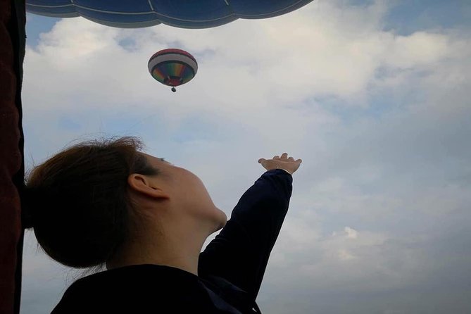 Chiang Mai Balloon Adventure: Classic Basket Balloon Ride - Price of $421.84: Is This Worth It for Chiang Mai Ballooning?