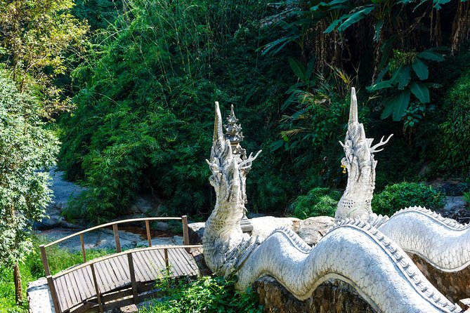 Chiang Mai Best City Tour with Doi Suthep & Iconic Temples - Chiang Mai in one half-day: what this tour gets right
