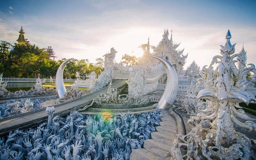 Chiang Mai: Chiang Rai Temples, Golden Triangle & Boat Tour - Wat Rong Khun (White Temple) and Why It’s More Than a Photo Stop