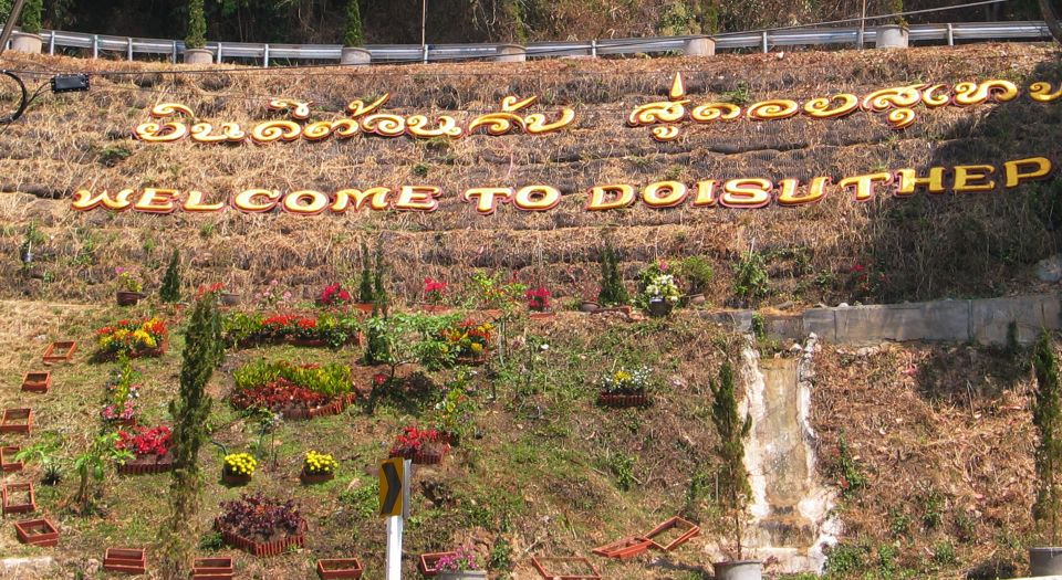 Chiang Mai: Doi Suthep National Park Leisure Hiking & Biking - Hitting Doi Suthep: the drive up and the pre-ride setup