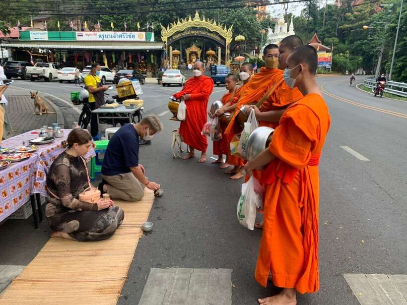 Chiang Mai: Doi Suthep, Wat Umong, and Pha Lat Sunrise Tour - Price and value: why $32 can feel like a bargain