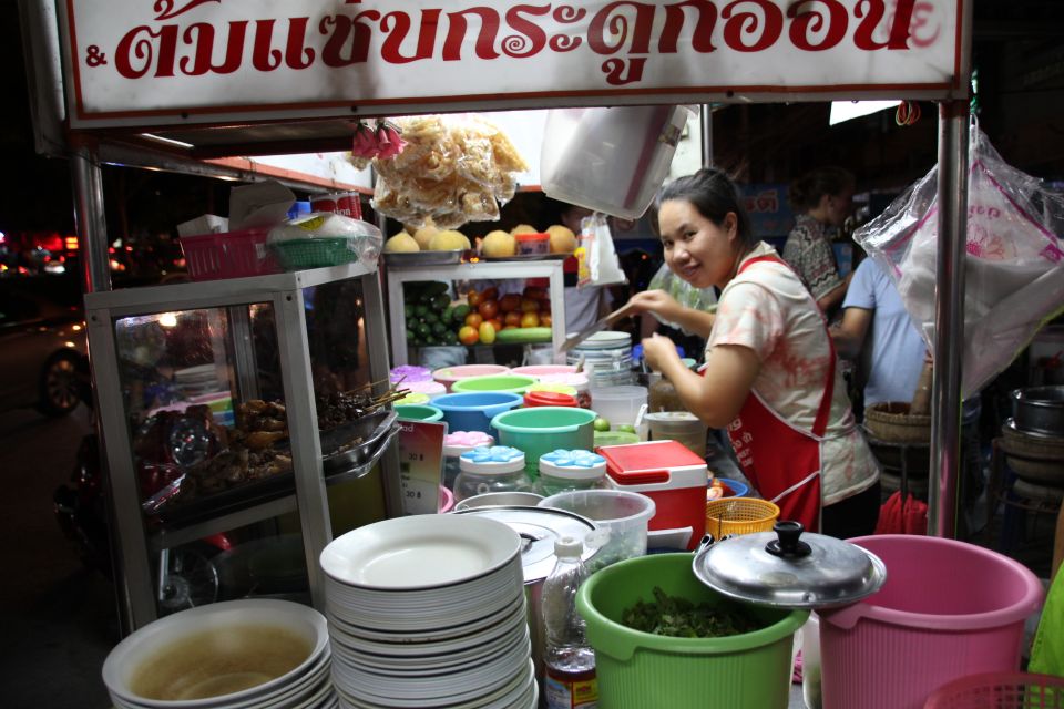 Chiang Mai: Evening Local Street Food Market Tour - Who Should Book This Street Food Tour in Chiang Mai