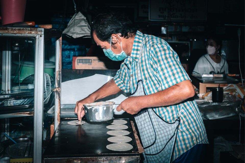 Chiang Mai: Food Tour by Songtheaw Truck with 15+ Tastings - Meet the Guides: How Moui, Aim, and Others Make the Stories Stick