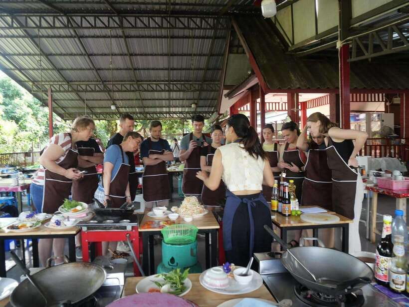 Chiang Mai: Half Day Cooking Class at Organic Farm - Price and logistics: is $31 good value for a 5-hour class?
