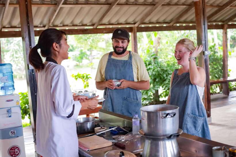 Chiang Mai: HALF-DAY COOKING COURSE at a Thai Cooking Farm - What you’ll cook: Thai classics with hands-on technique
