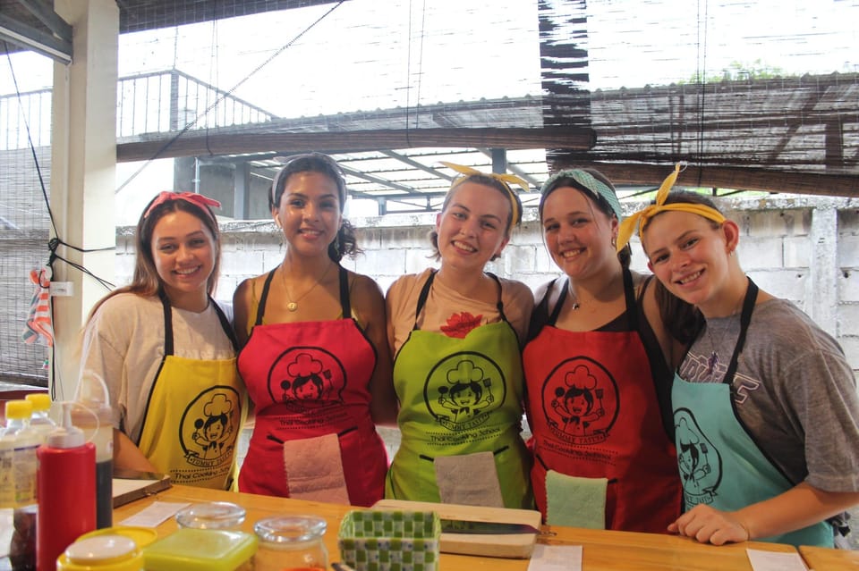 Chiang Mai: Half Day Evening Cooking Class with Market Tour - Who this class suits best (and who should skip it)