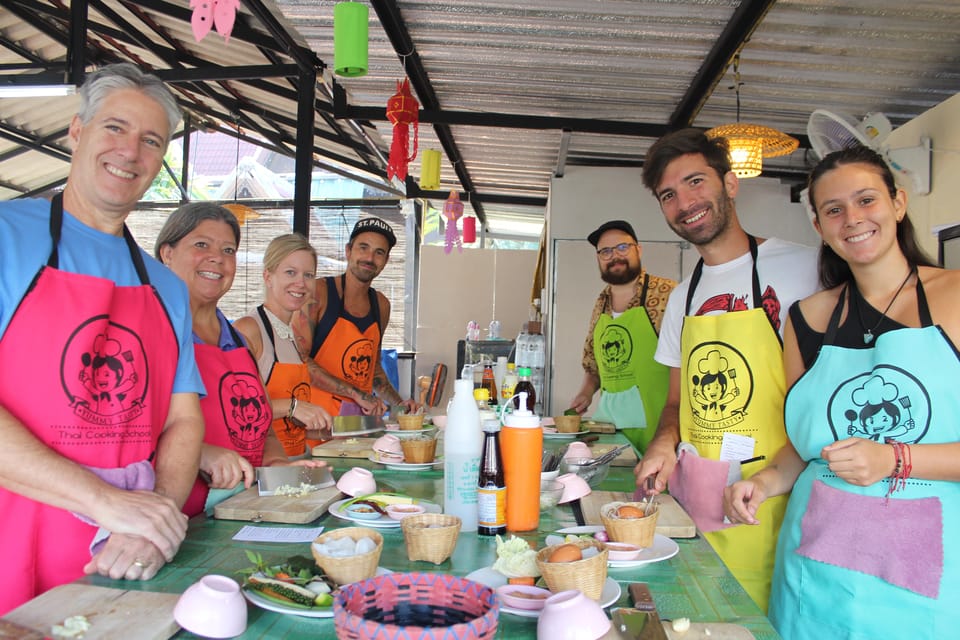 Chiang Mai: Half Day Evening Cooking Class with Market Tour - The evening flow: step-by-step, then taste what you made