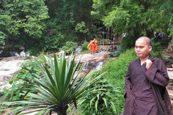 Chiang Mai: Inthanon, Elephant Sanctuary Observation & Waterfall - Ban Mae Klang Luang: Karen community and the forest-living story