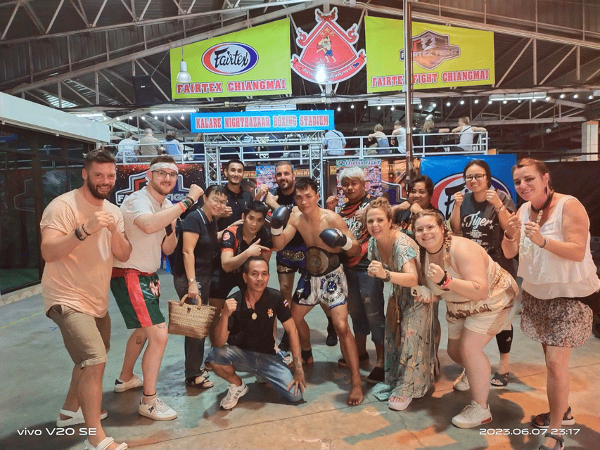 Chiang Mai: Kalare Night Bazaar Boxing Stadium Muay Thai - Between bouts: Night Bazaar energy, food, and drinks