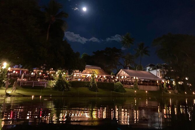 Chiang Mai: Kayak Under the Stars – 6 km to the Heart of the City - Photos, Peace, and Where Your Evening Can Continue
