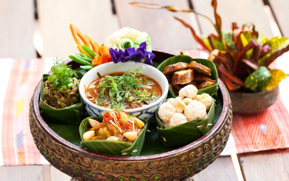 Chiang Mai: Khantoke Dinner with Traditional Performance - Final call: should you book the Khantoke Dinner and Traditional Lanna Show?