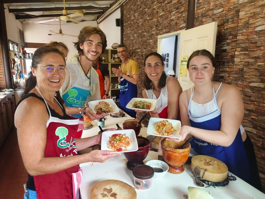 Chiang Mai: Morning Cooking Class with Market Visit - A 5-hour morning that begins in a real Chiang Mai market