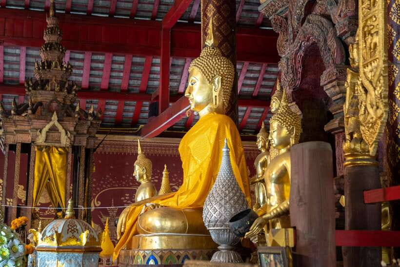 Chiang Mai: Private Historic Old City Bike Tour - Night - How the Cycling Feels Over 4 Hours (Distance, Pace, and Safety)