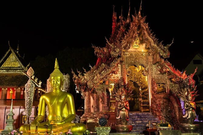 Chiang Mai Temples and Market Tuk Tuk Night Tour - Photo and comfort tips that make the whole evening better