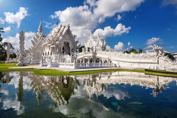 Chiang Mai to White & Blue Temple, Black Museum & Golden Triangle - Golden Triangle: border-area history and the Mekong boat choice