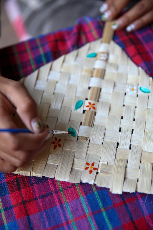 Chiang Mai : Traditional Lanna Bamboo Fan Weaving - What happens in the 90-minute workshop step by step