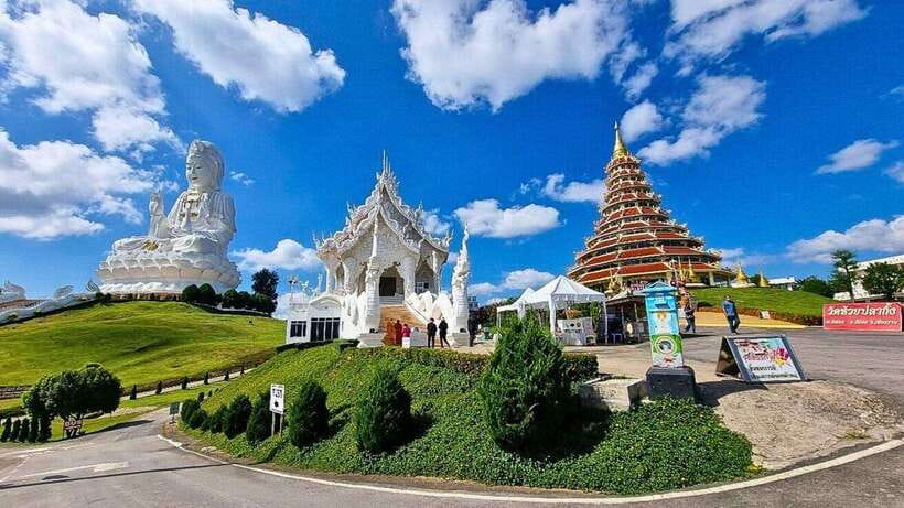 Chiang Mai: White, Blue & Big Buddha Temples in Chiang Rai - Long Neck Karen Village: Choose Option A or Skip It Without Feeling Rushed