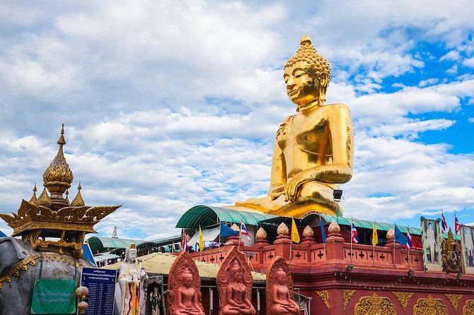 Chiang Rai Day Tour from Chiang Mai + The Long Neck Hill Tribe With Boat - Wat Rong Seur Ten Blue Temple: Big Color, Busy Details