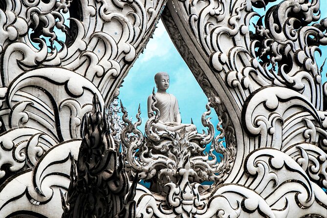 Chiang Rai Famed Temples and Golden Triangle Tour from Chiang Mai - Wat Rong Suea Ten (Blue Temple): More Calm, Still a Short Visit