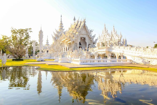 Chiang Rai Full Day Tour with Boat Trip and Longneck Village - Meals and the Admission Reality: Where Your Money Actually Goes