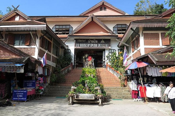 Chiang Rai, Golden Triangle and Long Neck Karen - A Day Built Around the Golden Triangle (Without the Bus Stress)