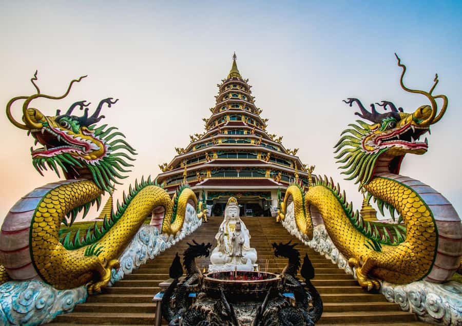 Chiang Rai White, Blue, Red 3 Temples Tour - Mae Kachan Hot Springs: A Break That Isn’t About Swimming