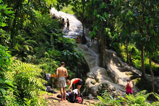 Climb Sticky Waterfall Like a Spiderman - Guides who help you actually succeed on the climb