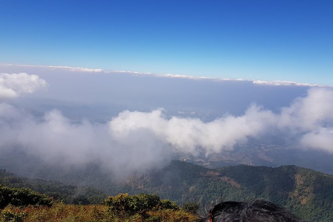 Fantastic! Famous Doi Inthanon National park tour with 2hr trekking - Ban Mae Klang Luang Karen village: weaving and coffee