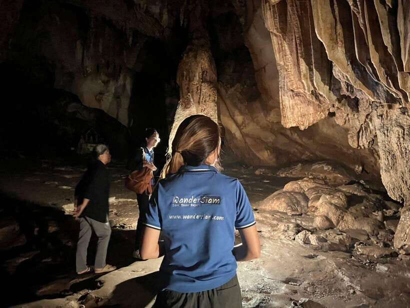 From Chiang Mai: Chiang Dao Cave & 5 Hill Tribe Villages - How the day runs from Chiang Mai old city pickup