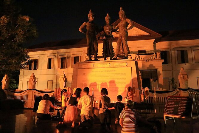 Half-Day Private Night Tour by Tuk Tuk in Chiang Mai City - What about the English guide and explanations