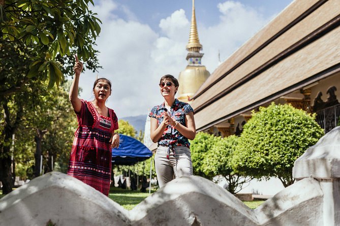 Highlights & Hidden Gems With Locals: Best of Chiang Mai Private Tour - Tha Phae Gate: history at a city wall landmark