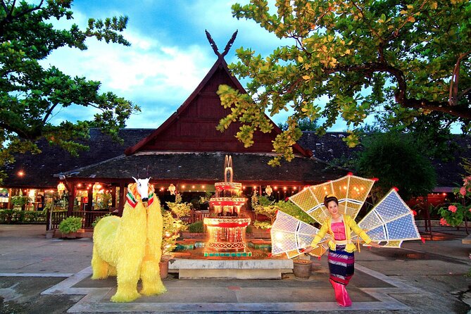 Khantoke Dinner and Cultural Show At Old Chiang Mai Cultural Center - The khantoke dinner: what family-style really means here