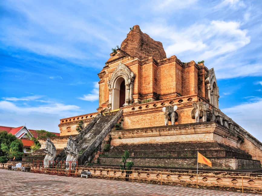 Long Neck Village, Silver Temple & Chiang Mai Top Sites - What to Wear and Bring: The Small Stuff That Makes the Day Easy