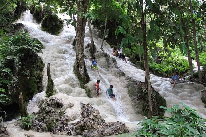 Private Chiang Mai Tour to Bua Thong Waterfalls and Ziplining - Key things you’ll like about this private Chiang Mai day