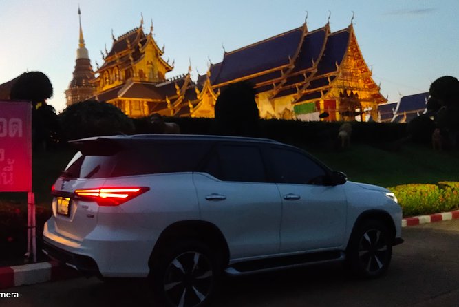 Private Luxury Car rental + English speaking driver: - Key points that matter before you book
