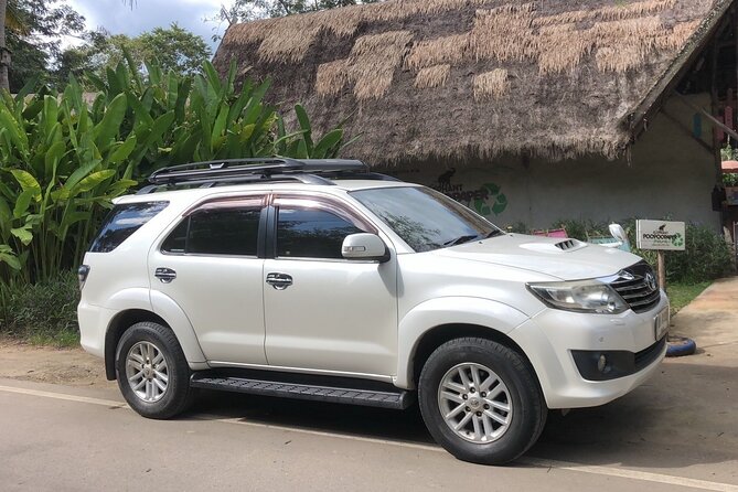 Private Luxury Car rental + English speaking driver: - Why this private car day feels different in Chiang Mai