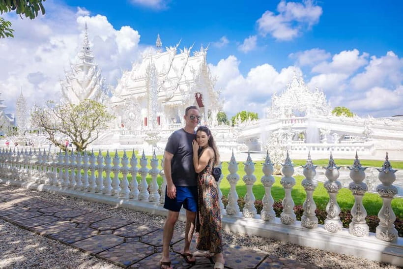 Red, Blue, White Temples & Hot Spring Trip from Chiang Mai - How the Chiang Mai to Chiang Rai loop runs in 10 hours