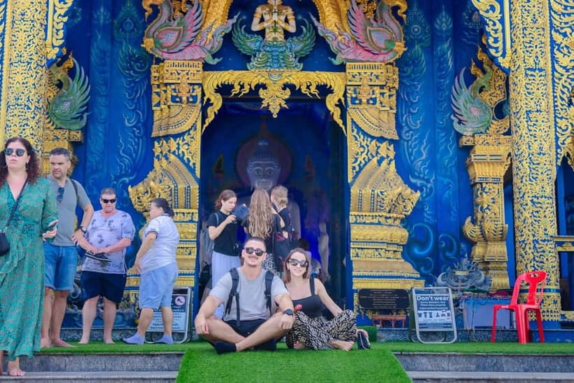 Red, Blue, White Temples & Hot Spring Trip from Chiang Mai - Wat Rong Khun White Temple: mirrors, symbolism, and how to see it well