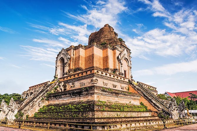 The Best City Tour View Points Wat Doi Suthep, Wat Chedi Luang and Wat Pha Lat - Why Wat Chedi Luang, Doi Suthep, and Wat Pha Lat Work So Well Together